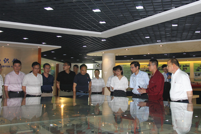 2017071904_副本.jpg 2017071904_副本.jpg